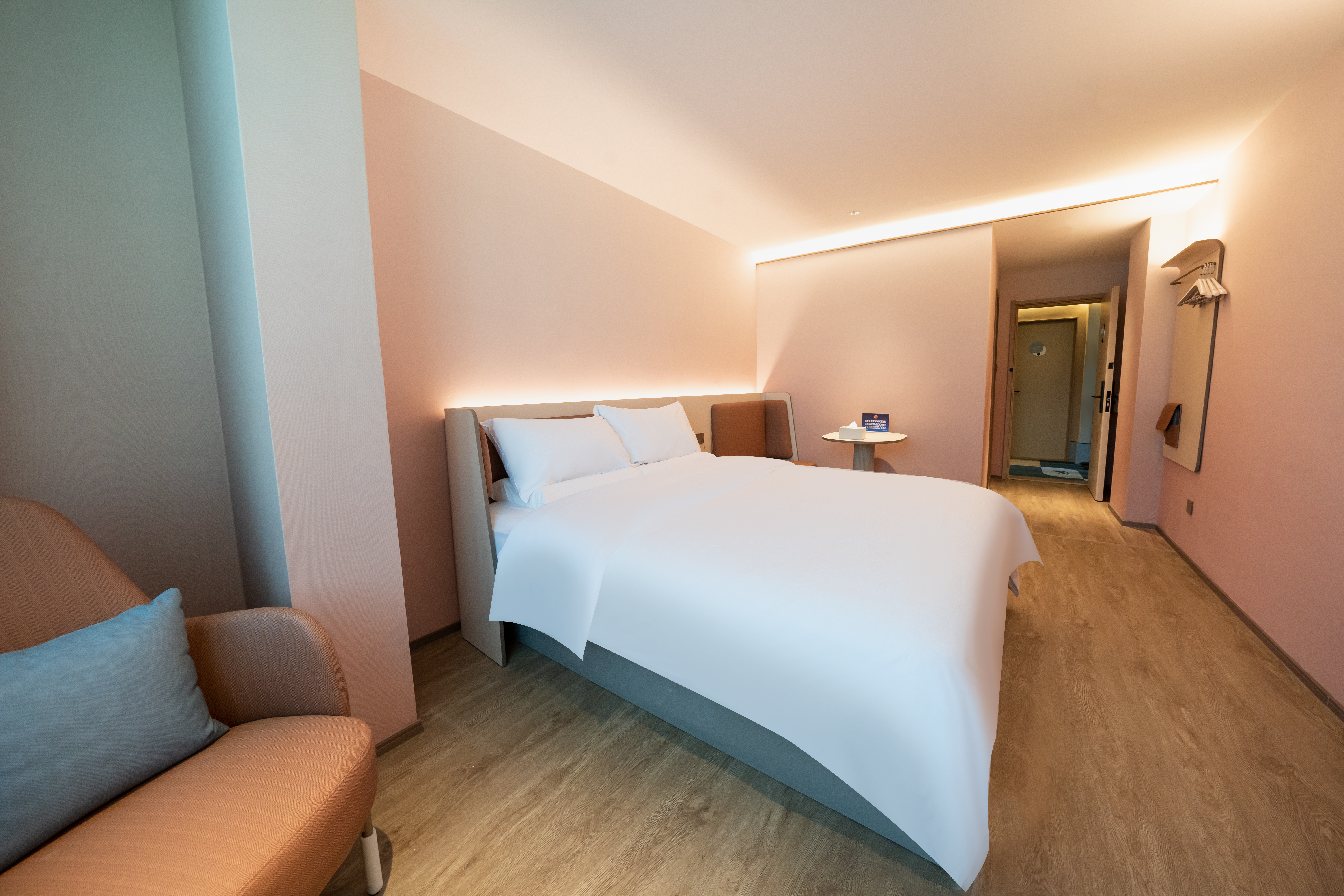 Hanting Hotel (Beijing New National Exhibition Center) 20/38