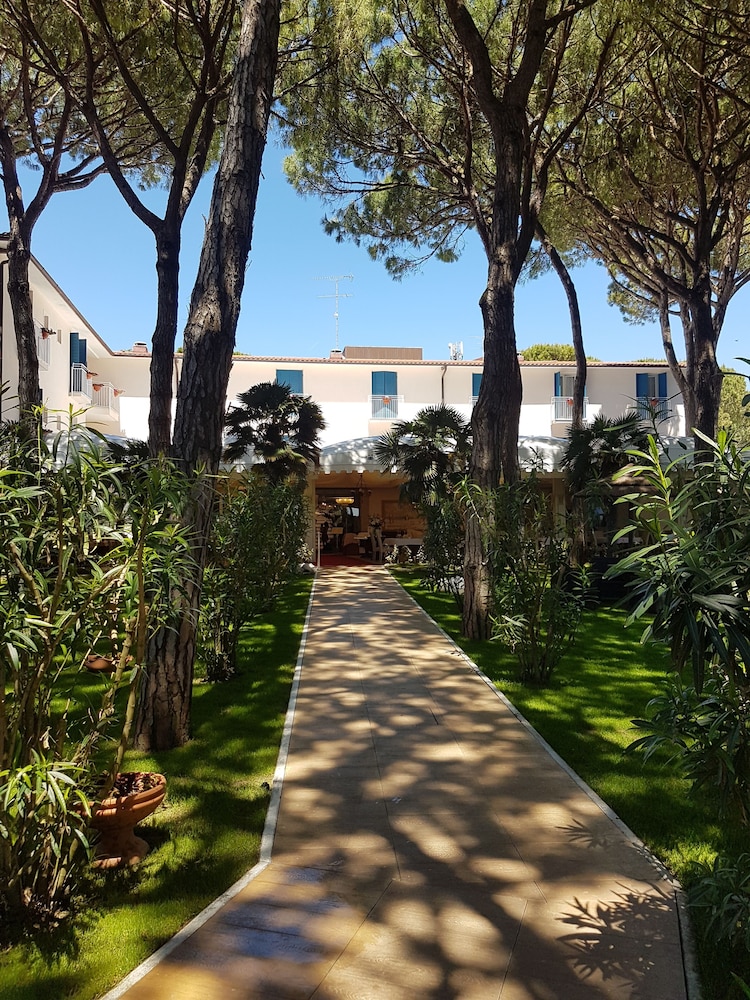 Hotel Gallia 35/41