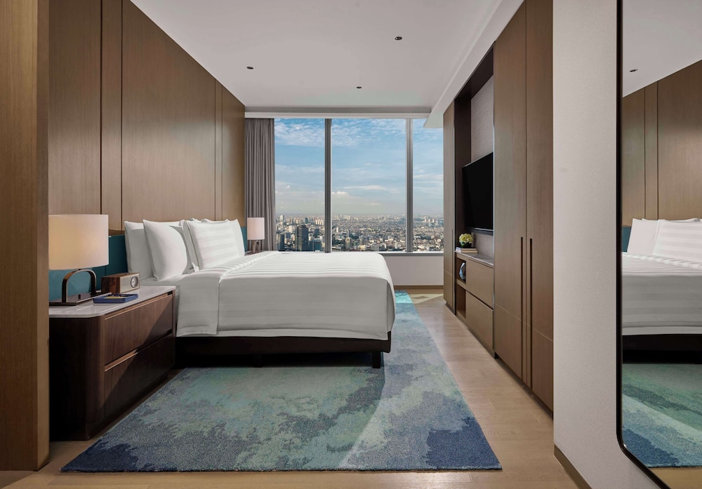 Pan Pacific Jakarta 24/56