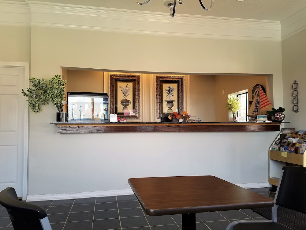 Star Inn Biloxi 11/37