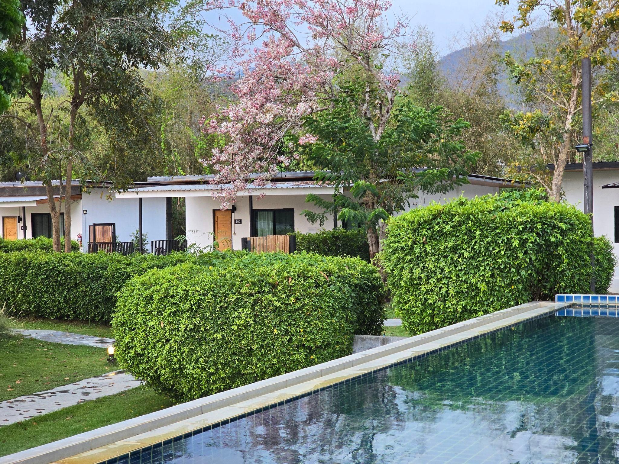 The Loftberry Resort 53/68