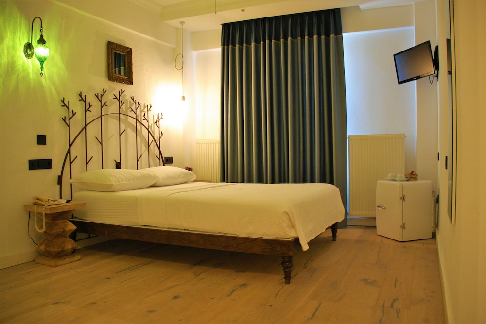 HOTEL GRAND AMPHORA 23/57