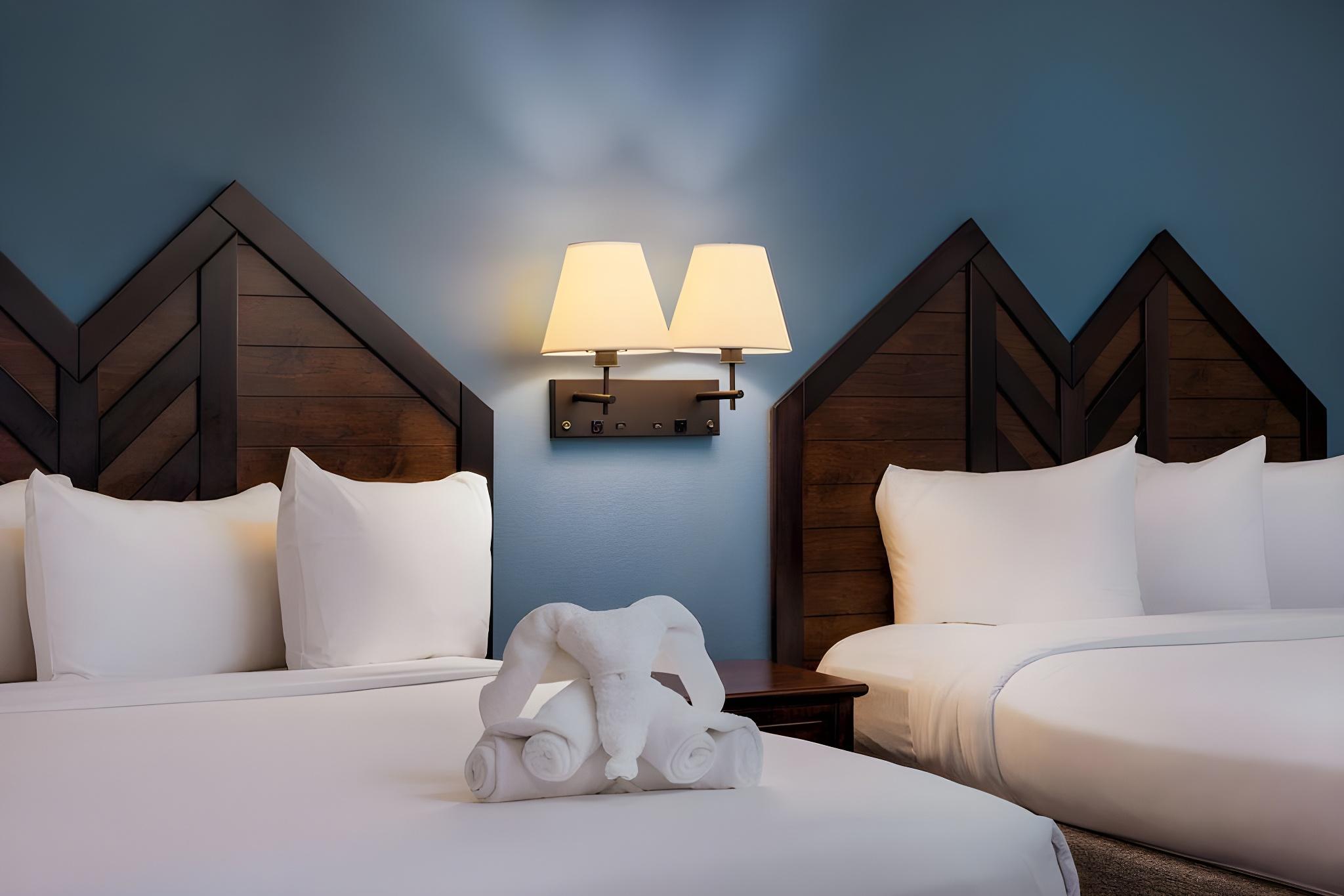 2 Bedrooms, Condo, Superior, Multiple Beds