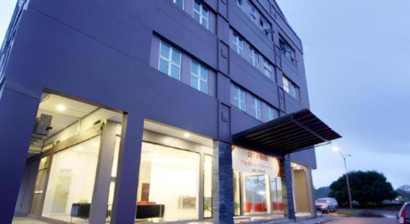 Place2Stay Business Hotel - Waterfront 6/48
