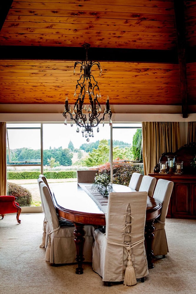 Doolan's Country Retreat 18/40