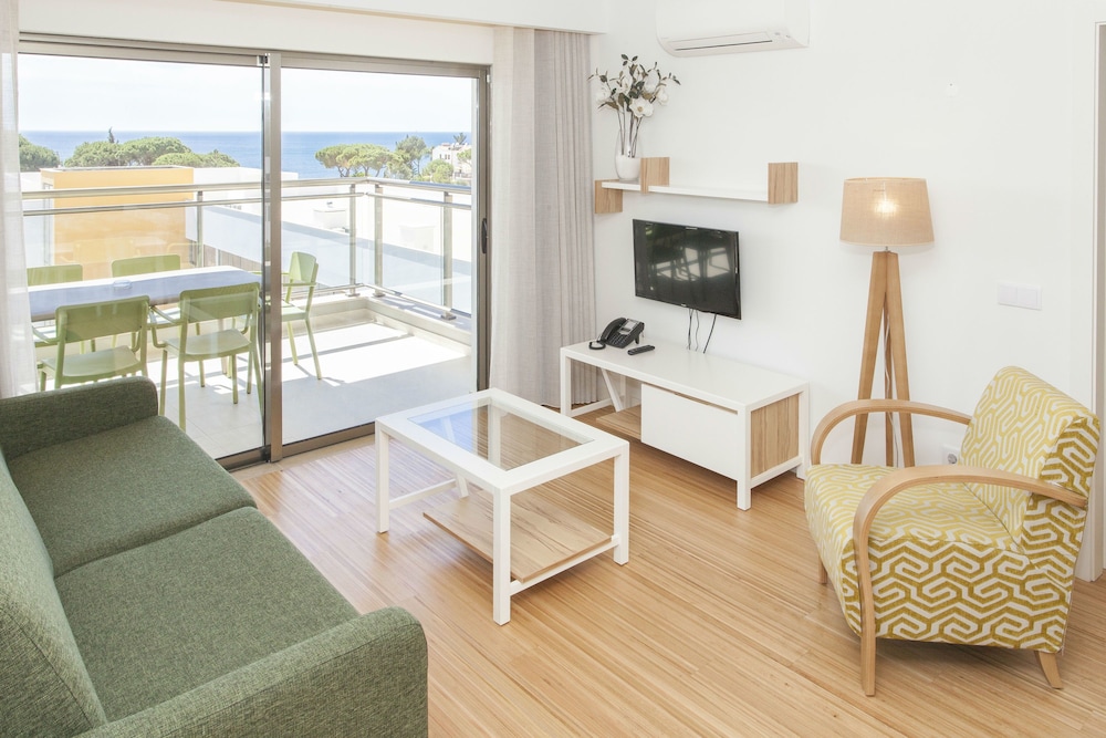 Alfagar Aparthotel 19/50