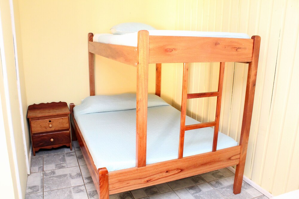 JuliaS Cabanas 30/50