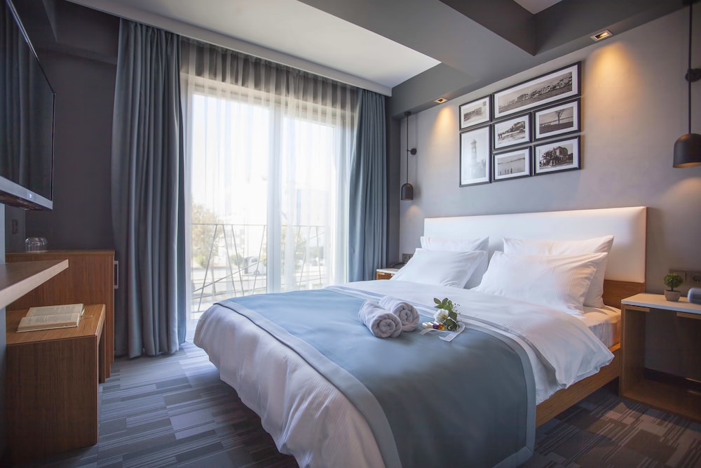 Hotel Cura 7/50