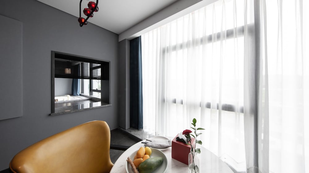 Lucid Xixi Hotel 36/57