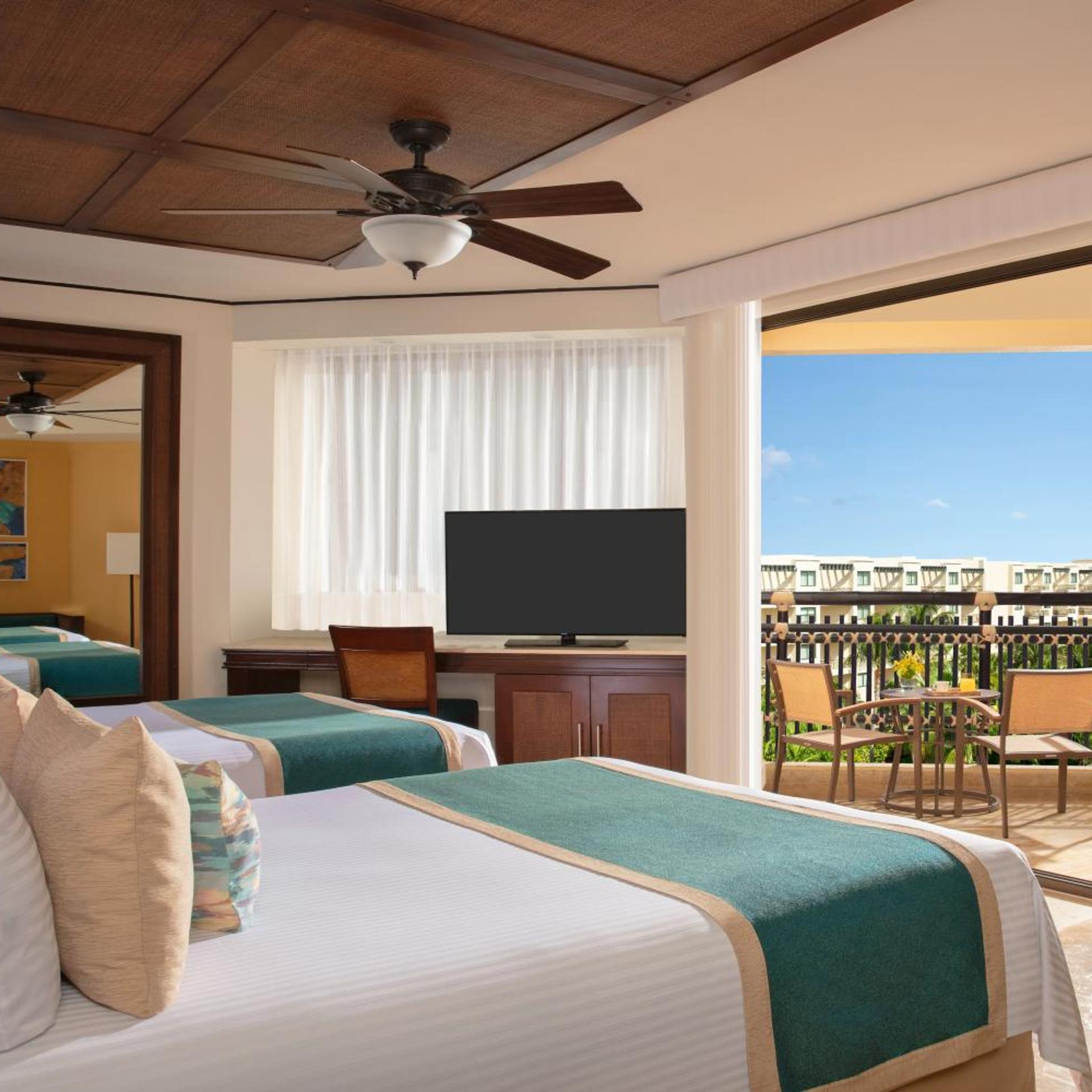 Preferred Club, Double Bed, Tropical View