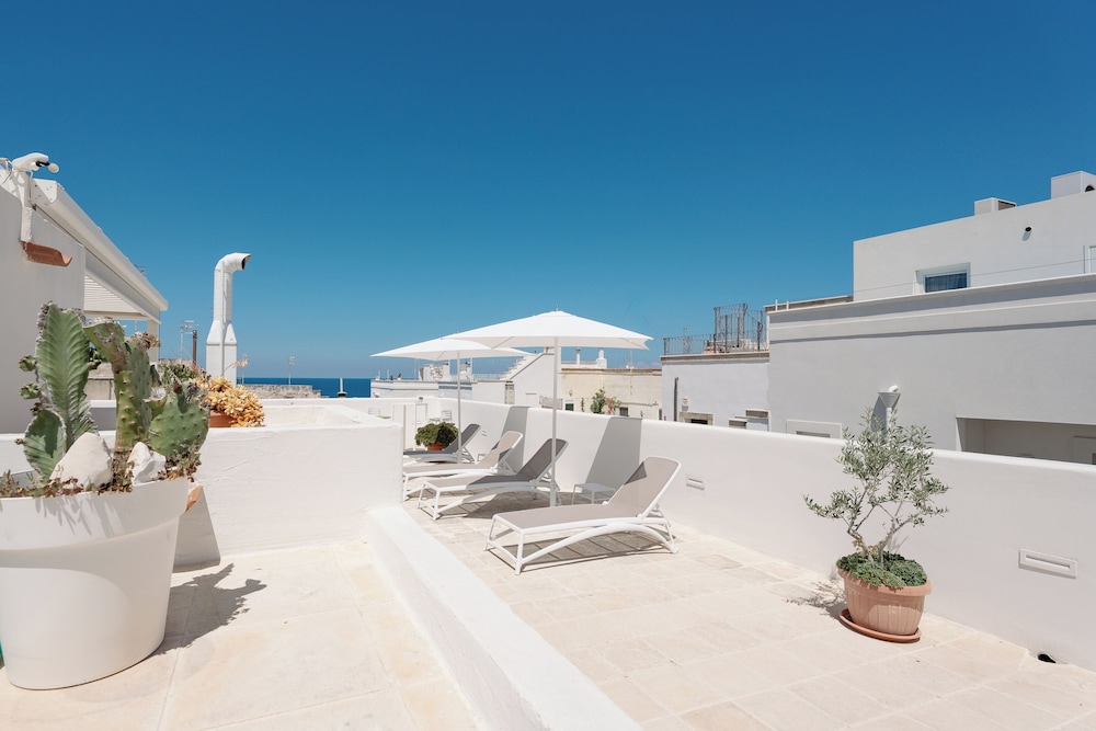 Donna Domenica Boutique Suites 39/50