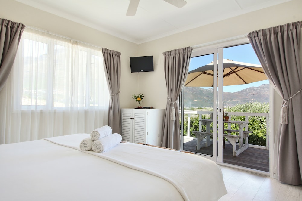 Beach House Hout Bay 6/42