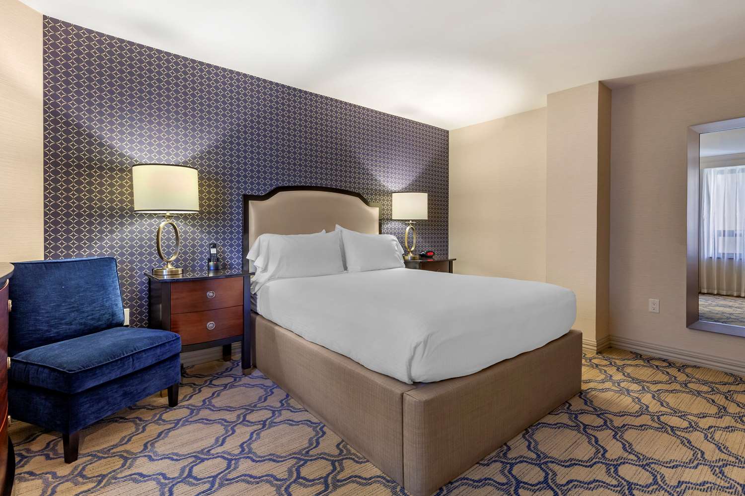 Suite, King Bed, with View, Parlor, Sofa