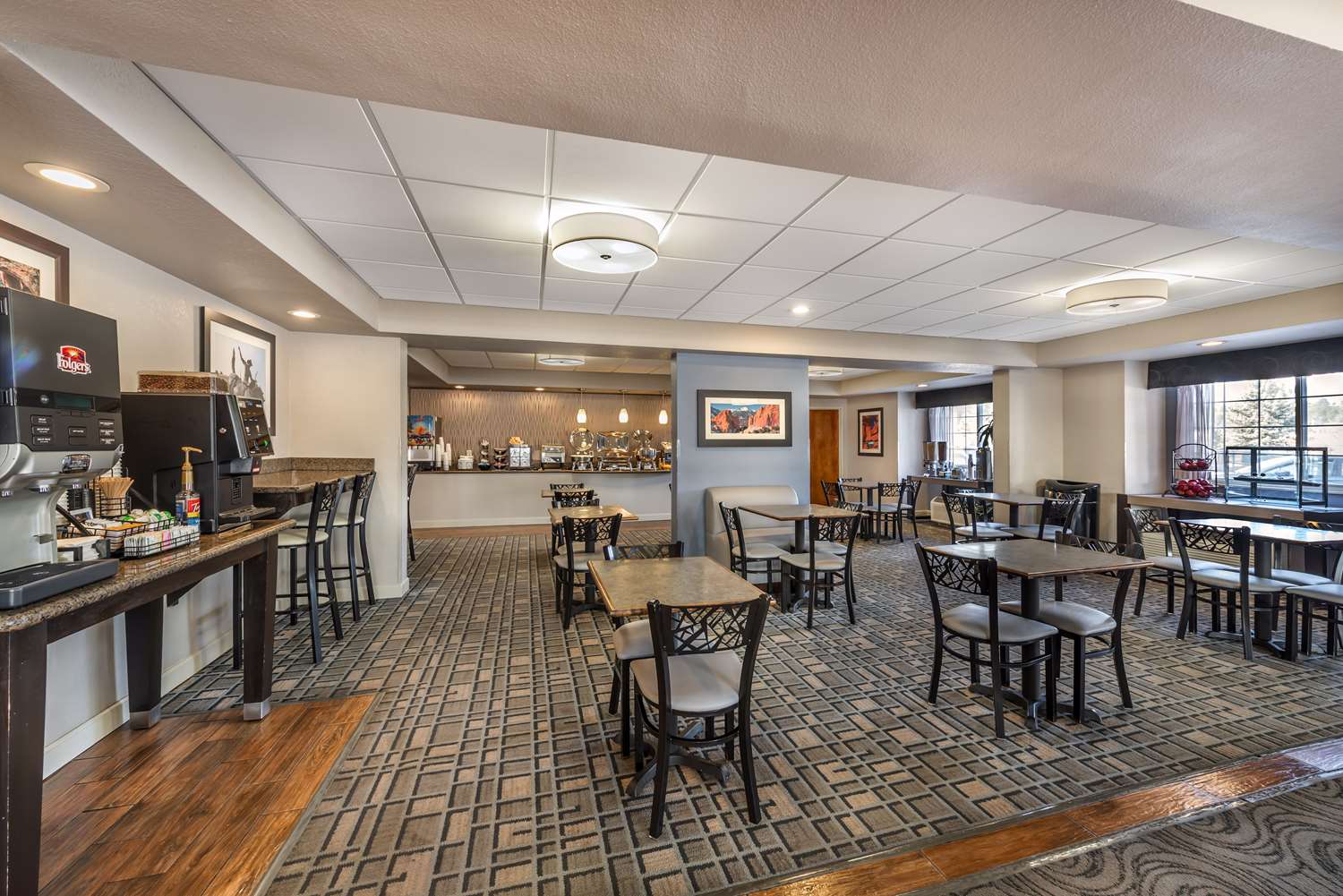 Best Western Plus Peak Vista Inn & Suites 11/13