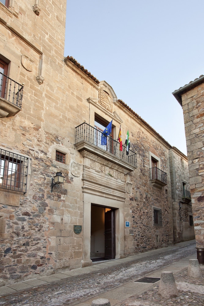 Parador De Caceres 5/63