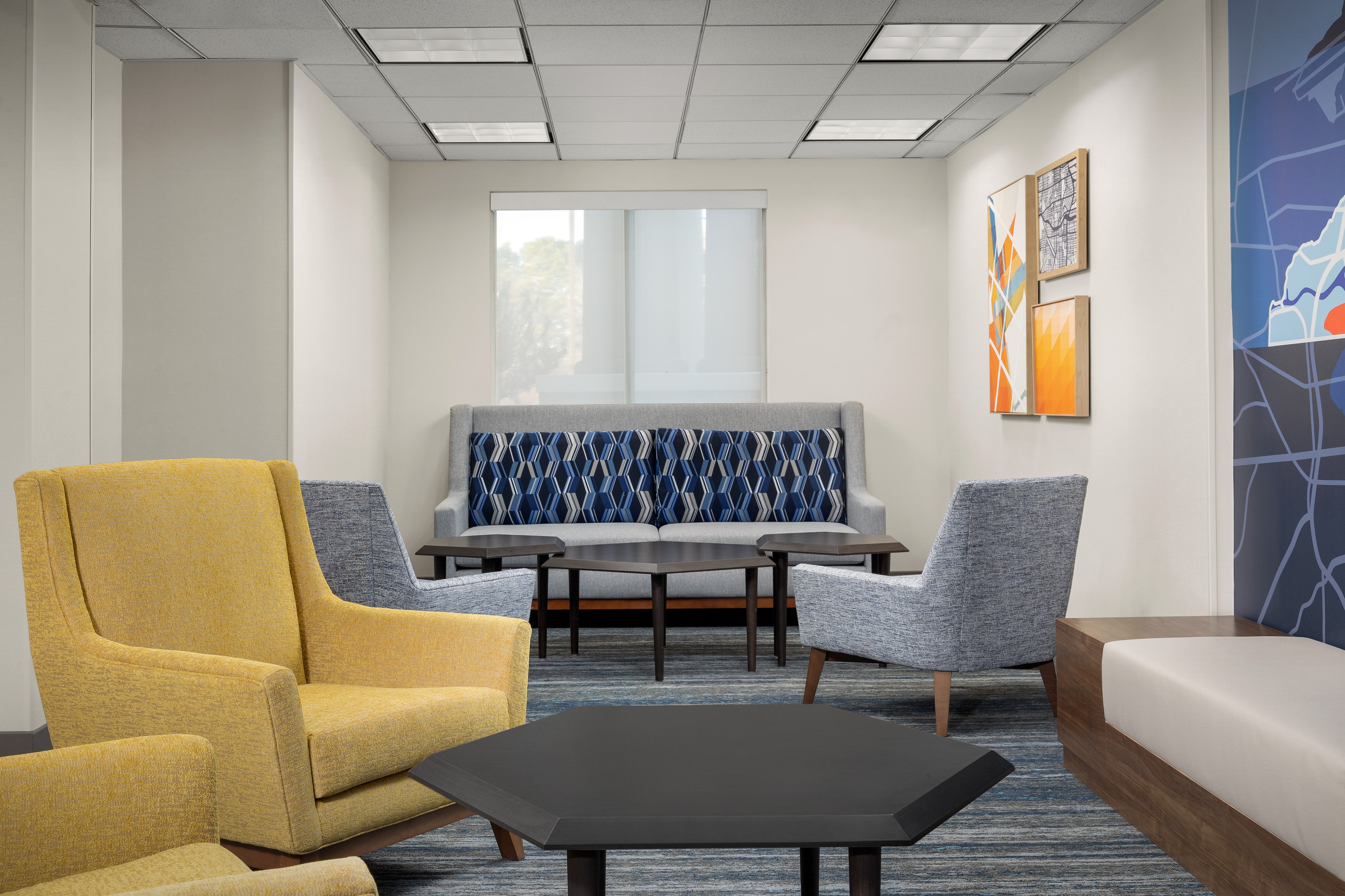 Holiday Inn Express Hotel And Suites Greensboro Airport Area 18/26