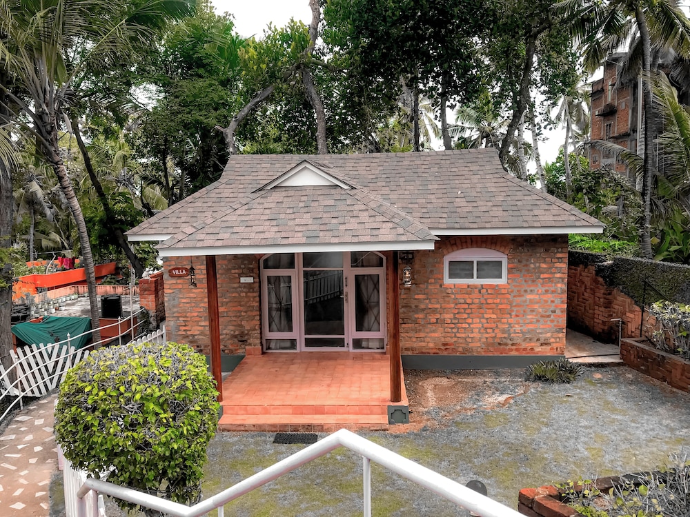 SWAGATH HOLIDAY RESORTS 30/34