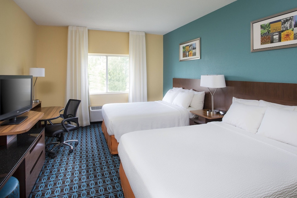 Fairfield Inn & Suites Quincy 9/33