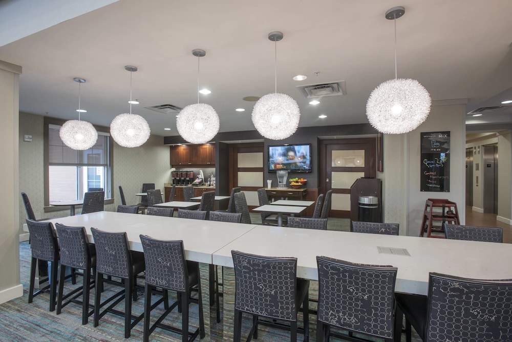 Residence Inn Cincinnati North West Chester 34/41