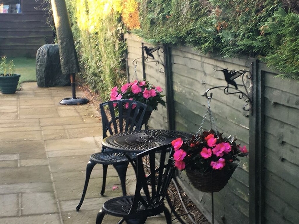 The Cottage 23/29