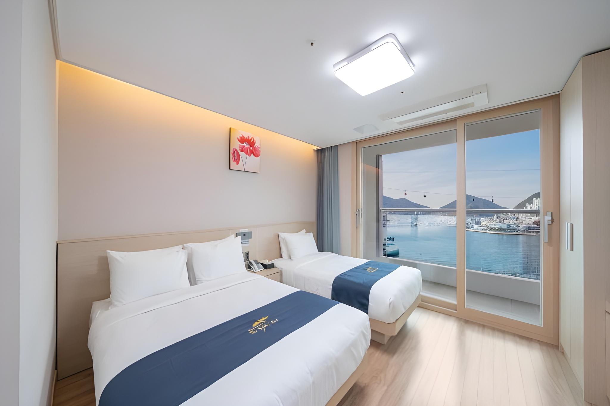 Exclusive, Beach, Deluxe, Twin Beds, Ocean View