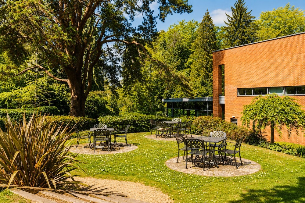 Macdonald Berystede Hotel And Spa 41/45