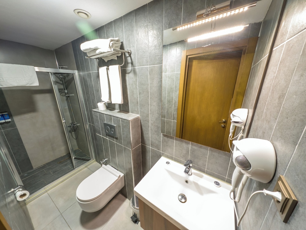 Airport Express Hotel 37/40