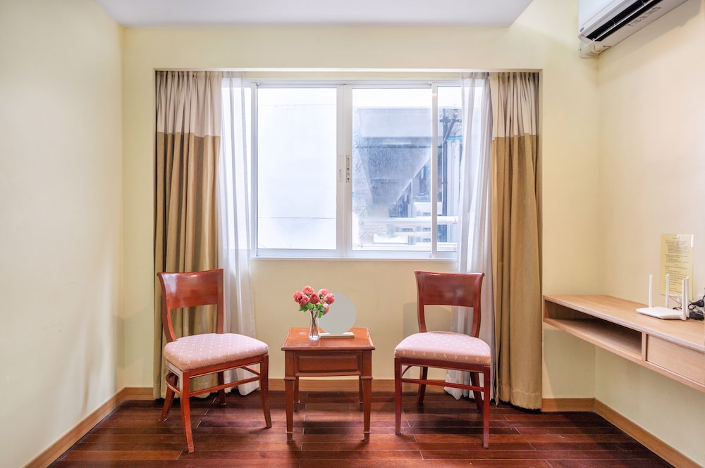 P2 BOUTIQUE HOTEL 62/78
