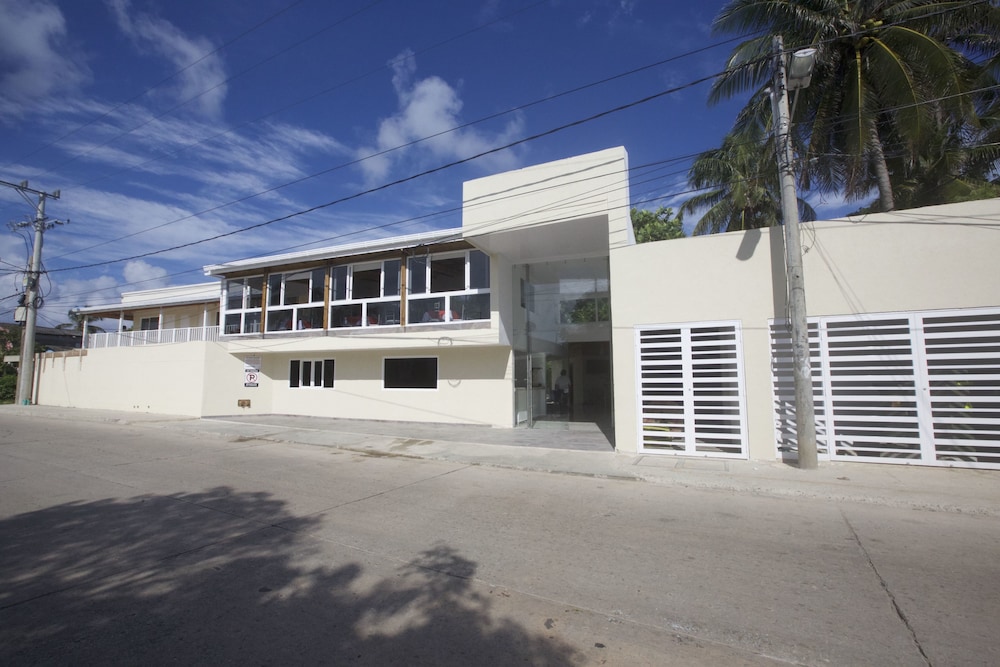 Hotel Isla Bonita 2/59