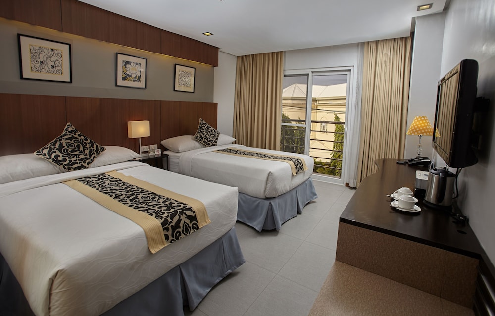 St Mark Hotel 39/65