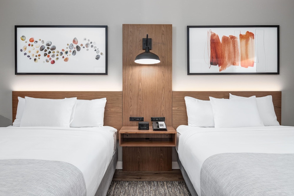 Hawthorn Extended Stay by Wyndham Eagle Pass 11/27