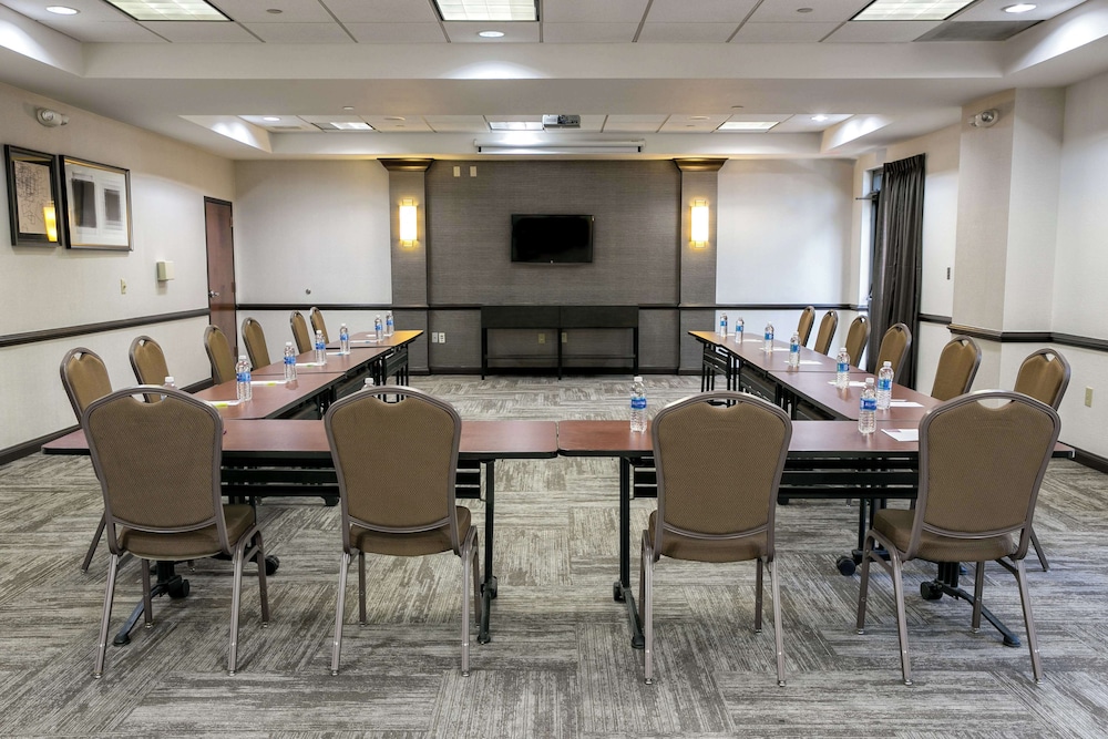 Hyatt Place Nashville/Franklin/Cool Springs 73/77