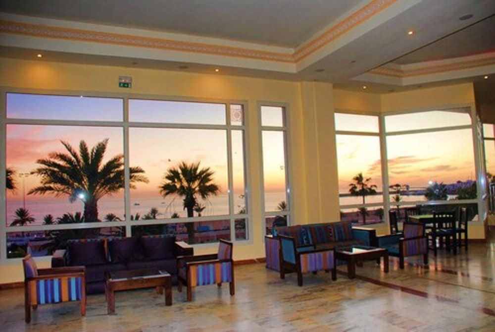 Club Almoggar Garden Beach 18/40
