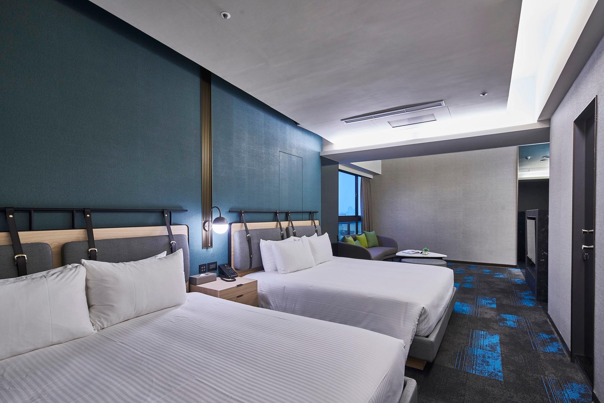 Family Suite, Executive