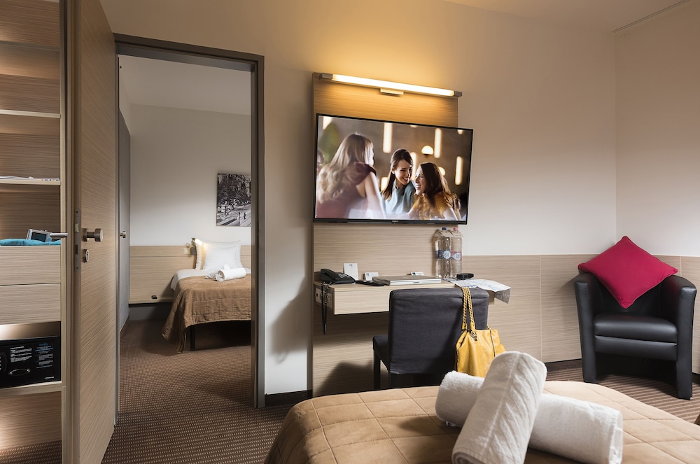 Bo18 Hotel 40/66