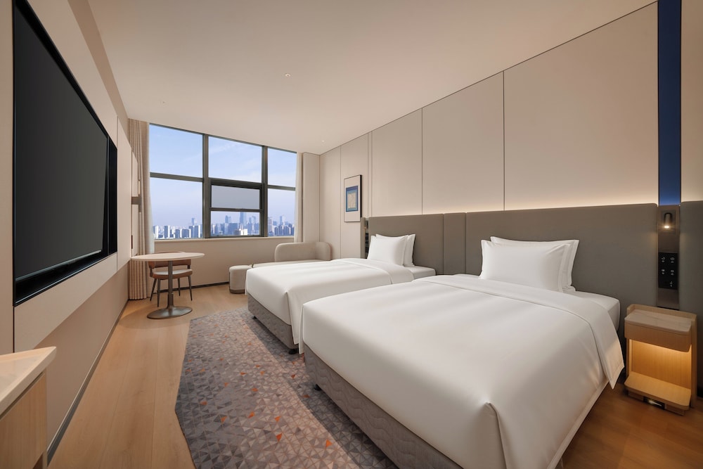 YiWu Zhonglian Kaixin Hotel 19/75