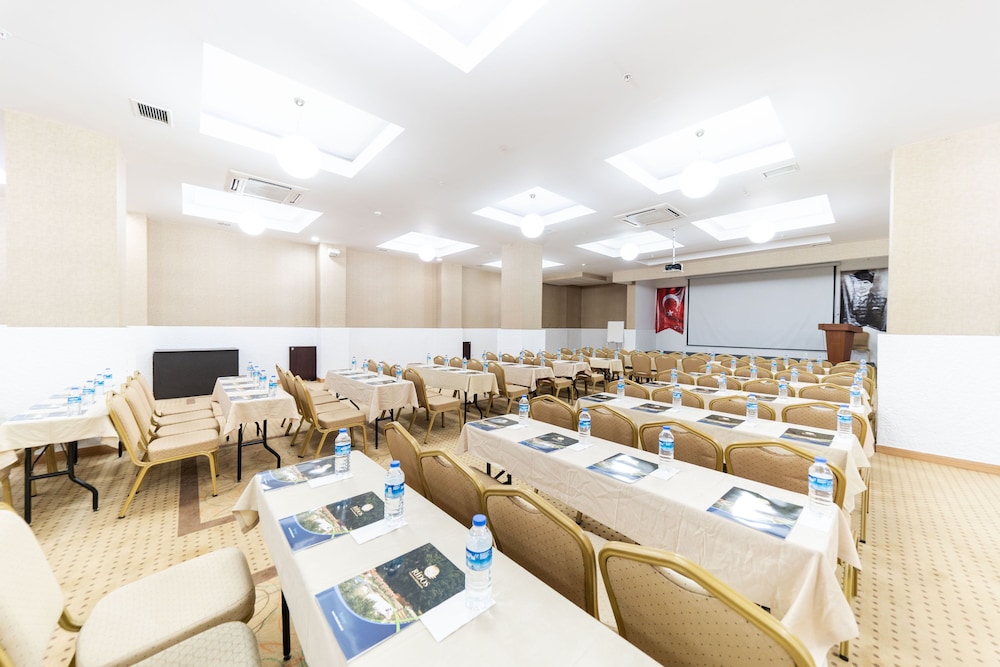 Ridos Thermal Hotel and Spa 38/49