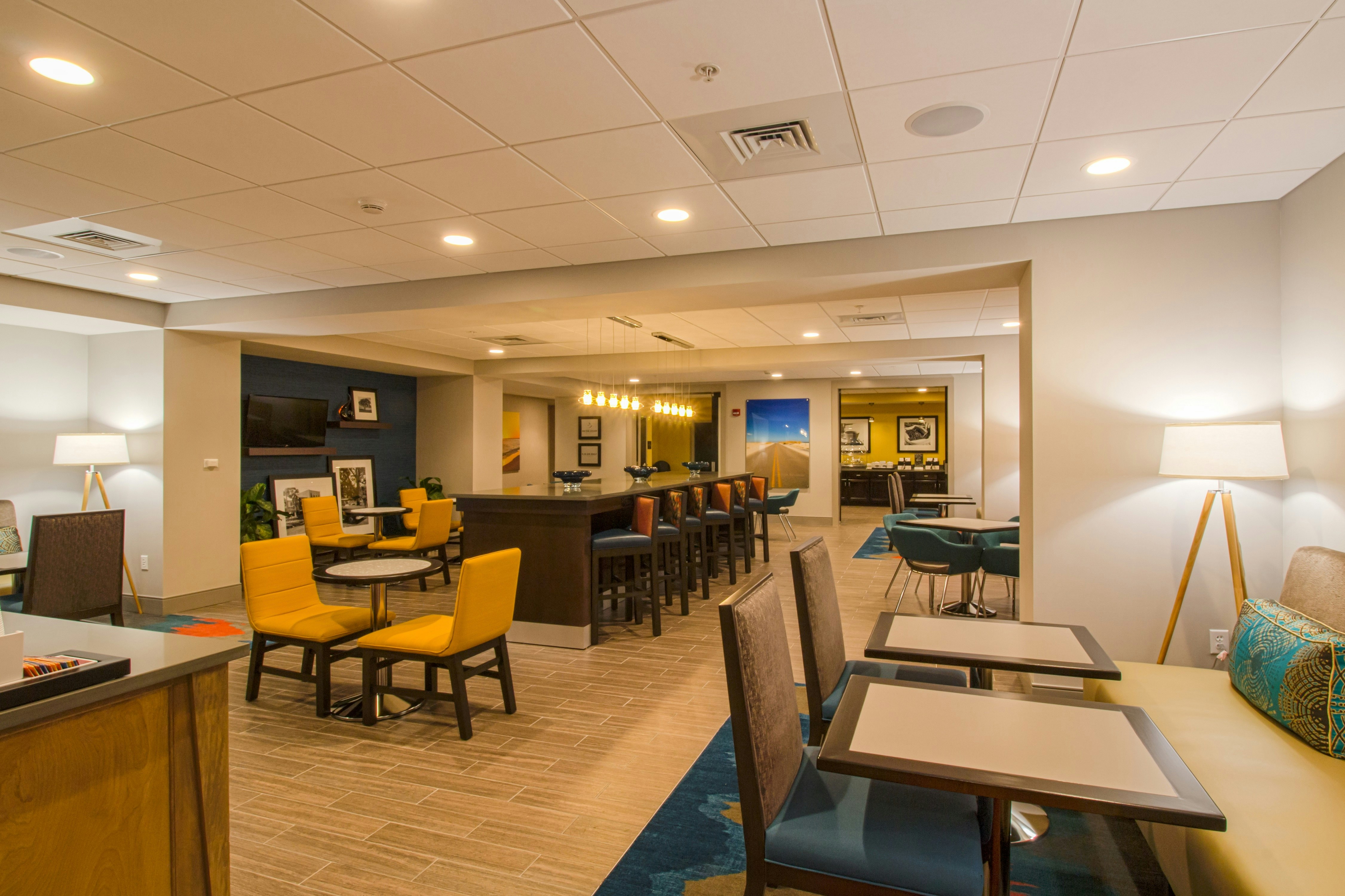Hampton Inn Crestview I 10 Fl 12/20