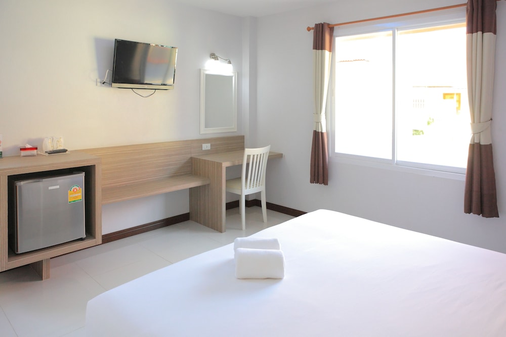Pueanjai Resort and Restaurant (Ex Klednatee Chumphon Resort and Spa) 17/34
