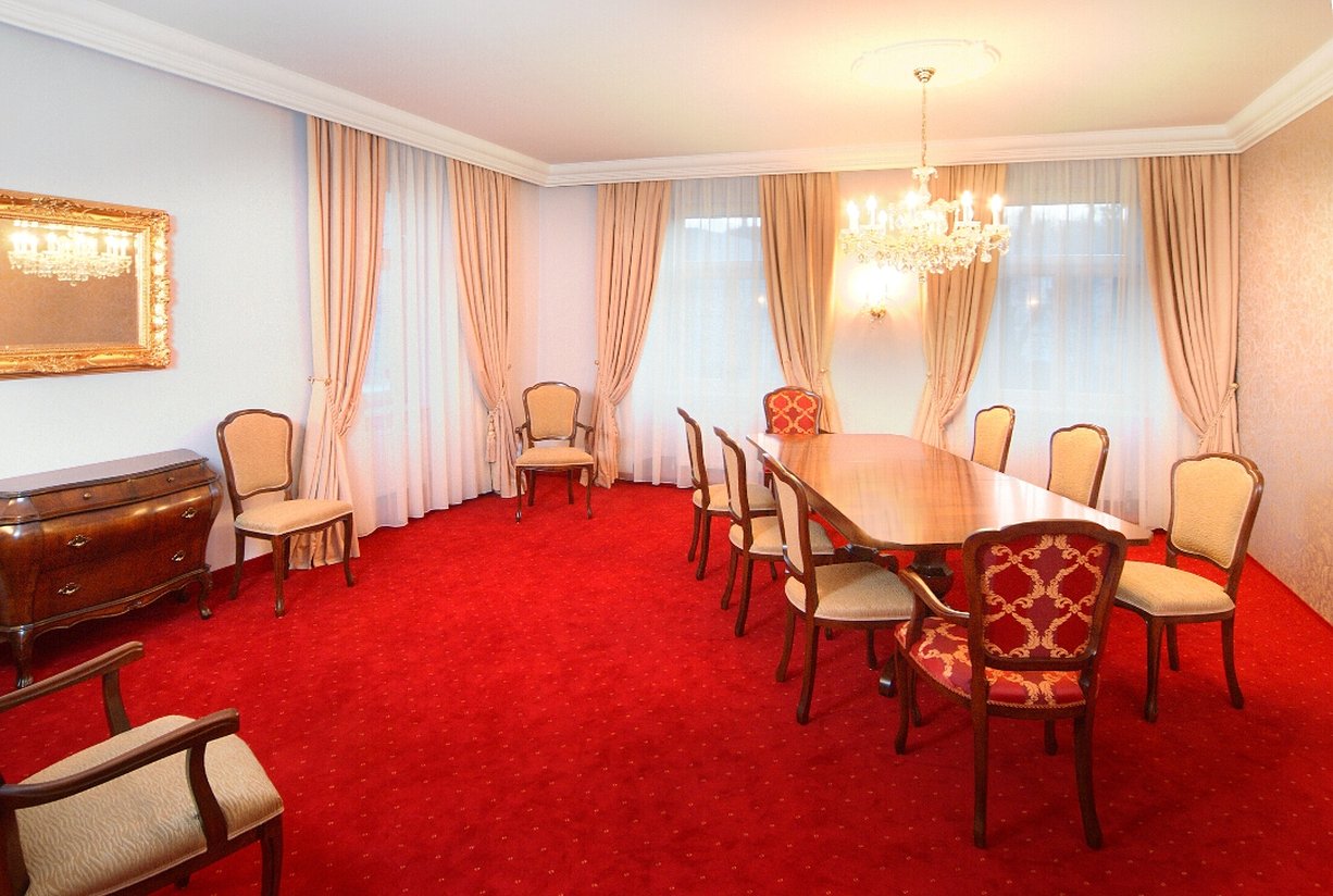 Am Mirabellplatz Hotel 52/68