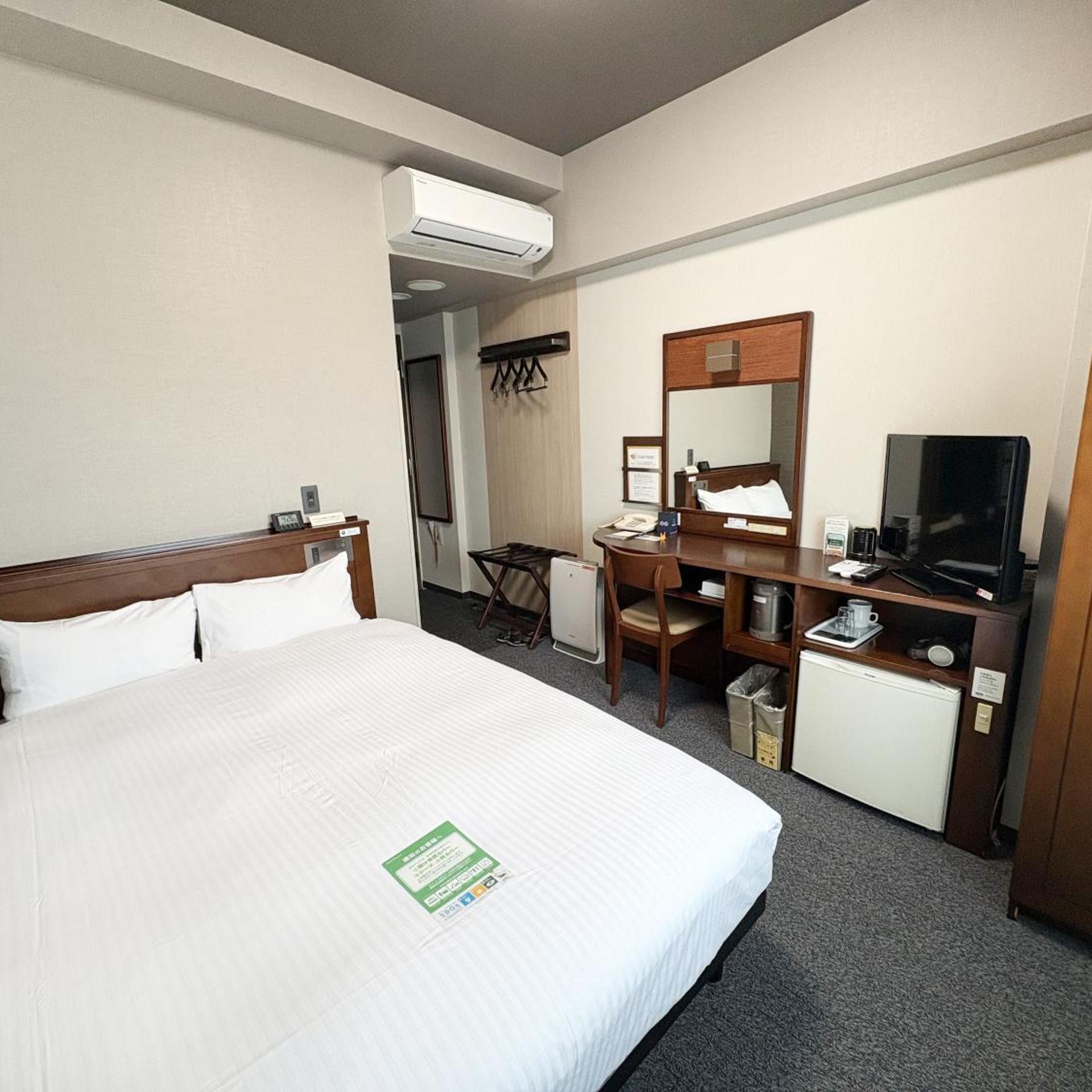 Semi Room, Standard, Semi Double Bed