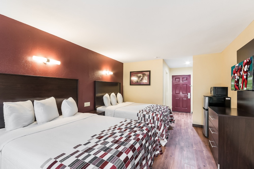 SureStay by Best Western Channelview 8/37