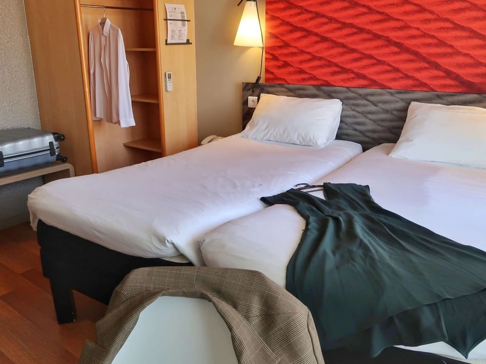 ibis Cannes Plage La Bocca 23/63