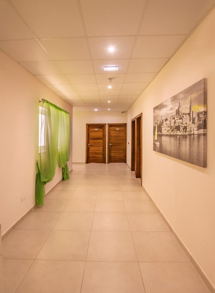 CERVIOLA HOTEL 41/45