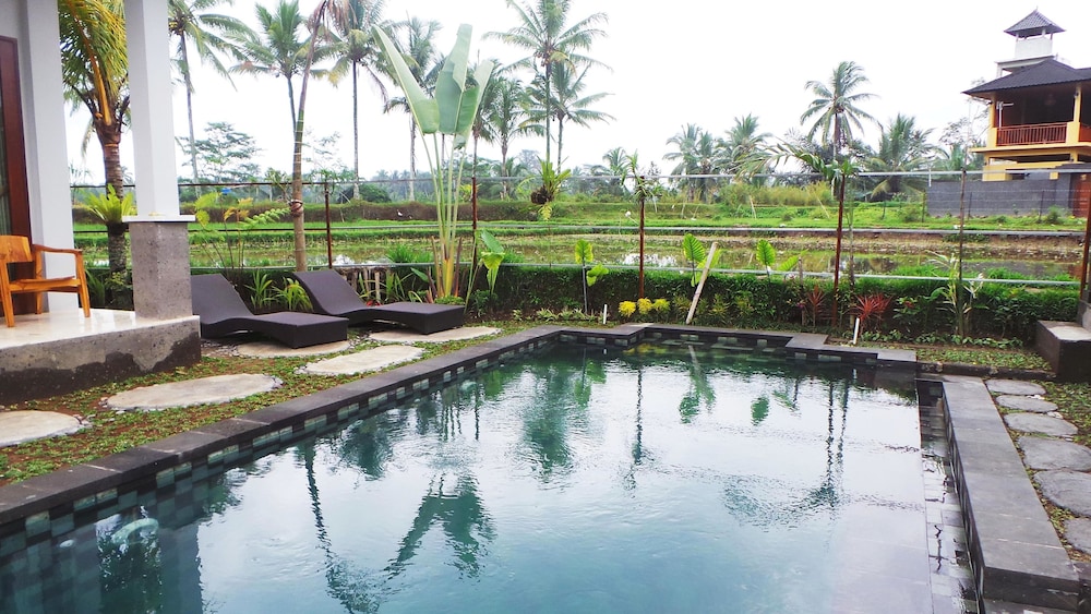Villa Kemuning 20/40