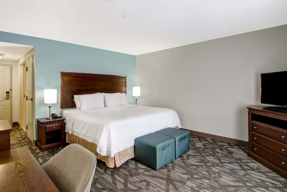 Hampton Inn & Suites by Hilton Saint John 25/57