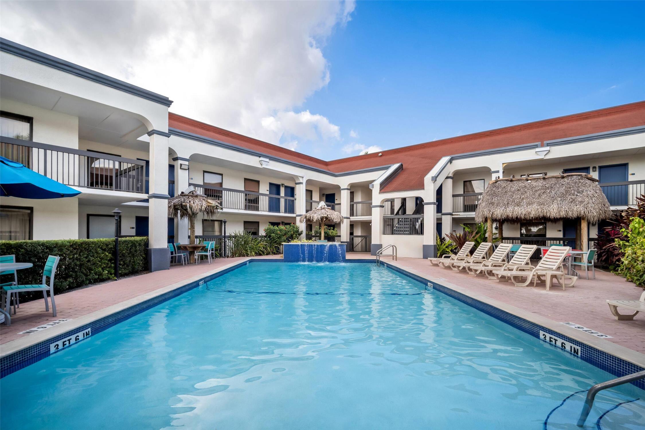 Days Inn By Wyndham Florida City 6/28