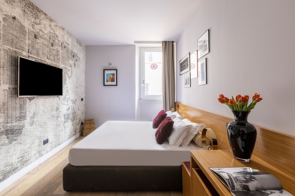 DownTown Boutique House - CA Domus Collection 29/37