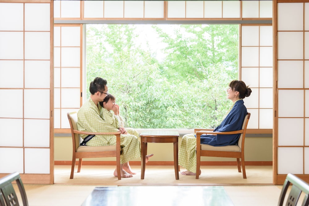 KIJIMA KOGEN HOTEL 33/58