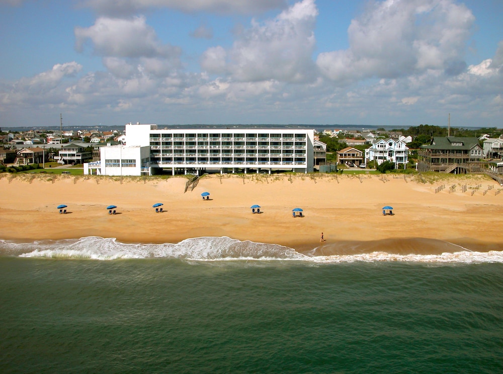 Holiday Inn Express Nags Head Oceanfront 9/62